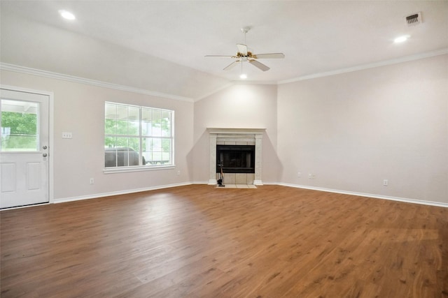 118 Brangus Ct, Paradise, TX 76073 - living area featuring ceiling fan, dark wood-type flooring, and recessed lighting