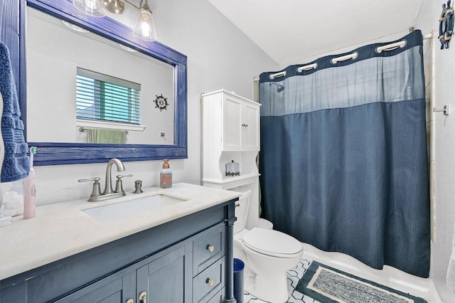 112 S Wood Ave, Denison, TX 75020 - full bathroom with vanity, toilet, and curtained shower