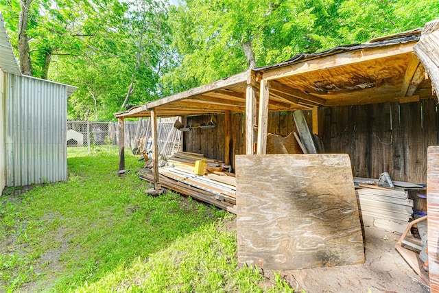 2957 Darby Dr, Dallas, TX 75227 - view of yard with an outdoor structure