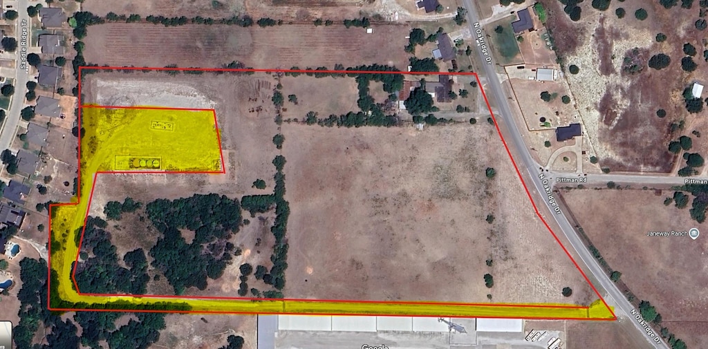 705 N Oakridge Dr, Weatherford, TX 76087
