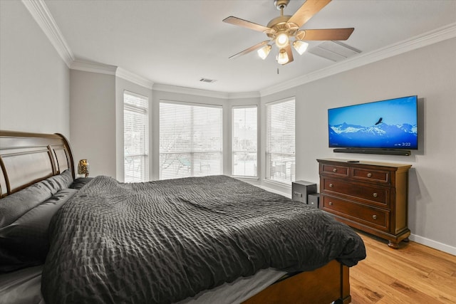 5610 Kensington Ct, Parker, TX 75002 - bedroom featuring crown molding, light wood-type flooring, a ceiling fan, and baseboards