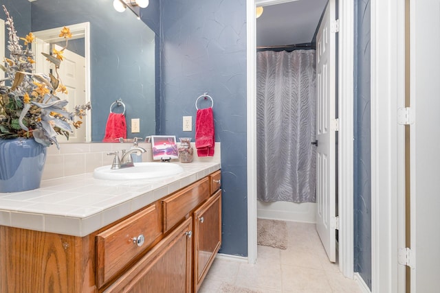 5509 Allen Ln, Rowlett, TX 75088 - full bathroom with vanity and tile patterned floors