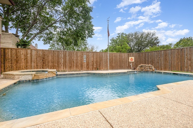 5509 Allen Ln, Rowlett, TX 75088 - view of pool with fence and a pool with connected hot tub