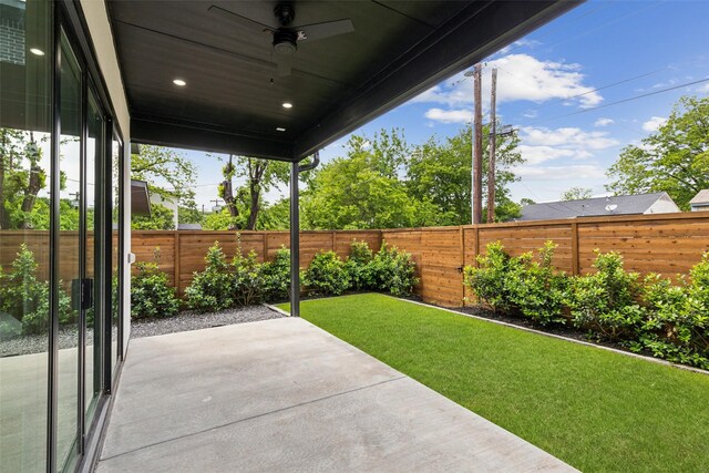 view of patio / terrace with ceiling fan