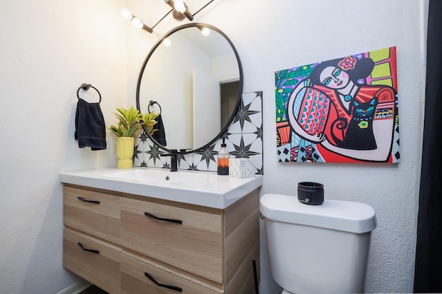 4940 Ashbrook Rd, Dallas, TX 75227 - bathroom with vanity and toilet