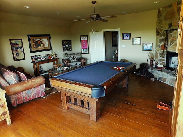 recreation room with hardwood / wood-style floors, a ceiling fan, and pool table