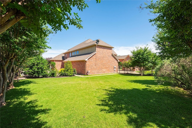 4016 Muscovy Dr, Mckinney, TX 75072 - view of green lawn