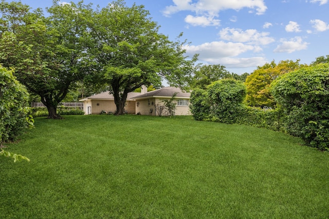 614 Willowbrook Cir, Duncanville, TX 75116 - view of grassy yard