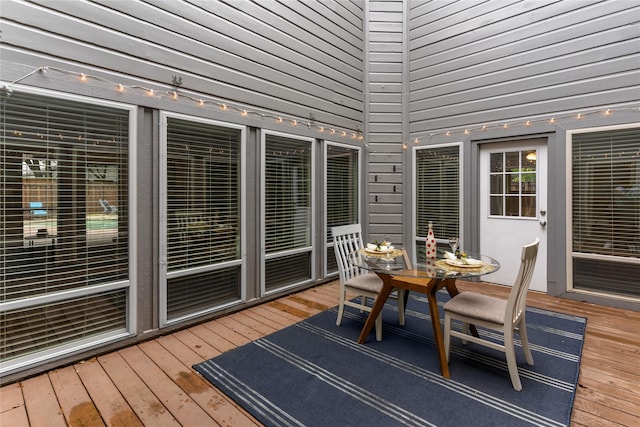 7610 Bantry Cir, Dallas, TX 75248 - sunroom / solarium featuring outdoor dining area