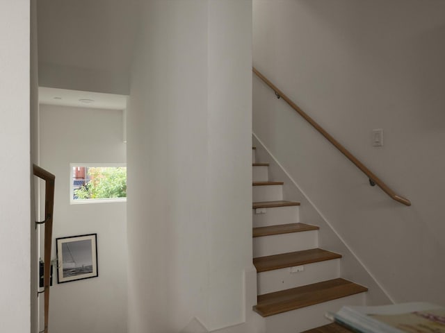 1510 N Washington Ave Unit 503, Dallas, TX 75204 - view of stairway