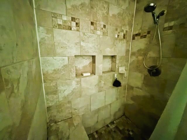 2220 N Clements St, Gainesville, TX 76240 - bathroom view of a tile shower