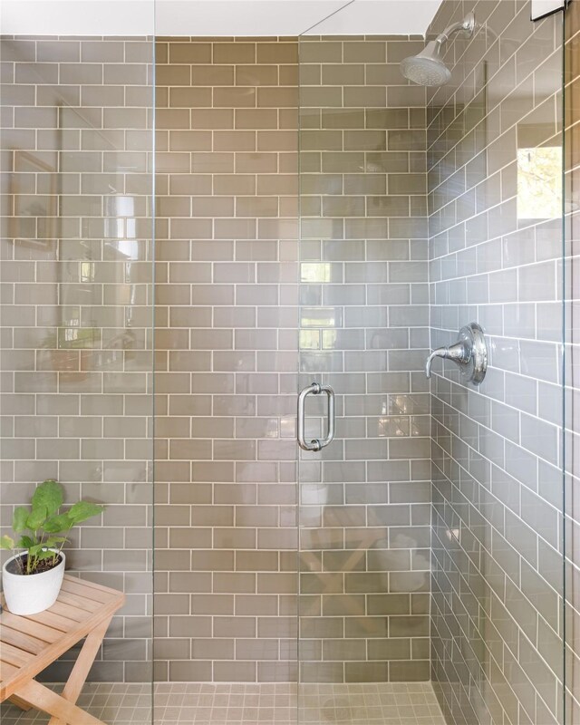 6905 Northridge Dr, Dallas, TX 75214 - full bath with a stall shower