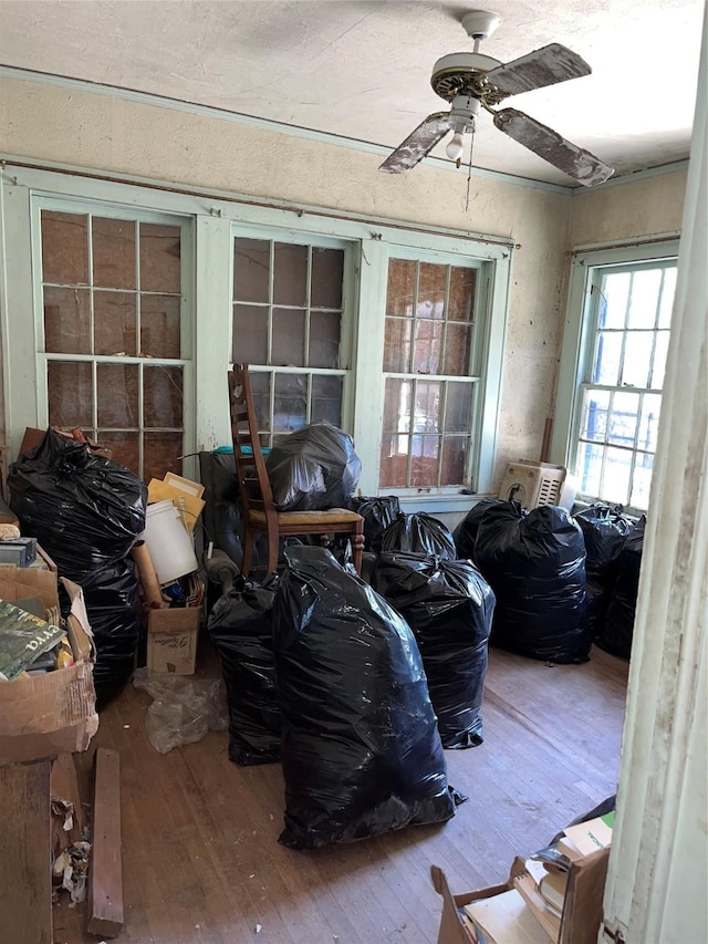 218 E 5th St, Dallas, TX 75203 - misc room with hardwood / wood-style floors and a ceiling fan