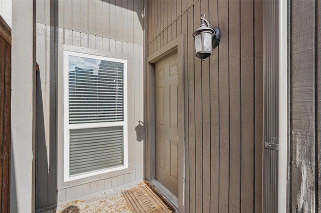 9826 Bent Branch Ln, Dallas, TX 75243 - view of side of property featuring fence