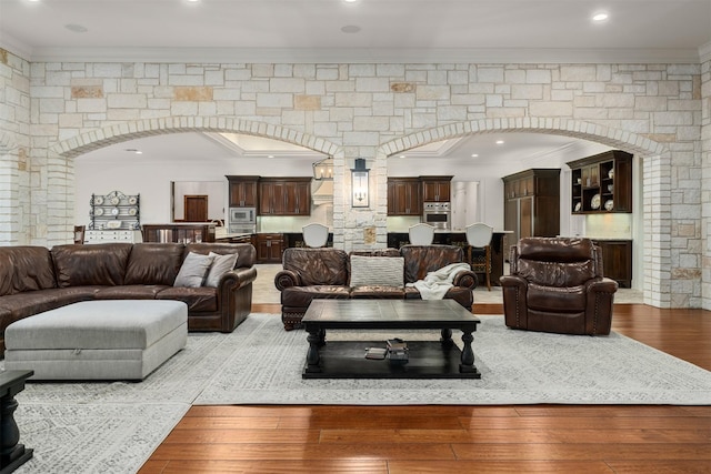 1020 Canyon Trl, Waco, TX 76657 - community lobby with crown molding and recessed lighting