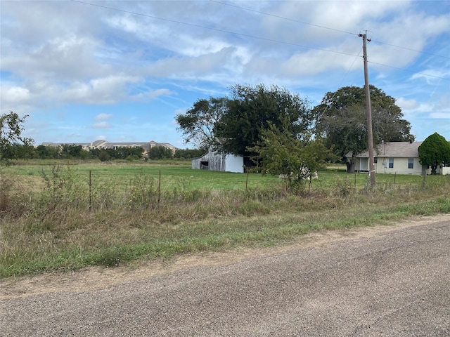 718 Ender Rd, Waco, TX 76706 - view of asphalt street