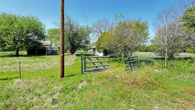 718 Ender Rd, Waco, TX 76706 - view of yard with fence