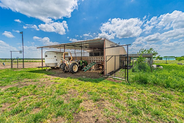 view of outdoor structure featuring an outdoor structure and a carport