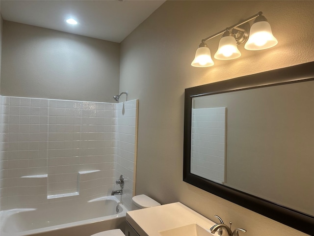 1009 S Preston St, Ennis, TX 75119 - full bath featuring toilet,  shower combination, and vanity