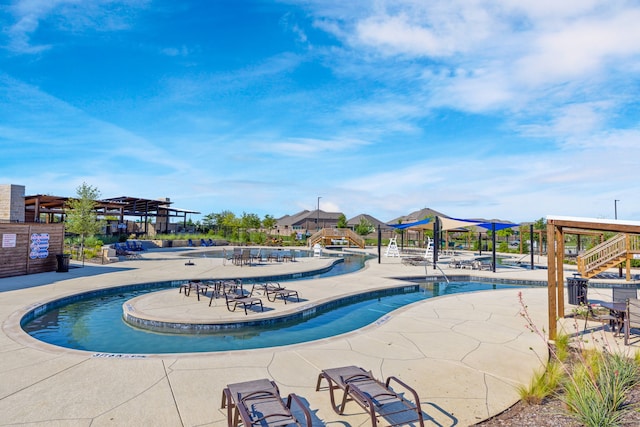 7613 Bluebell Ln, Mckinney, TX 75071 - community pool with a patio