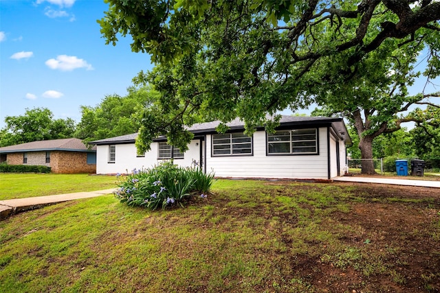 2001 Brenda Ave, Denison, TX 75020 - view of ranch-style house