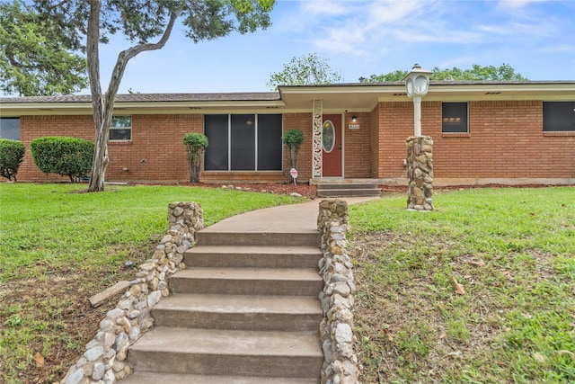 4325 Shady Glen Dr, Waco, TX 76708 - single story home with brick siding and a front lawn