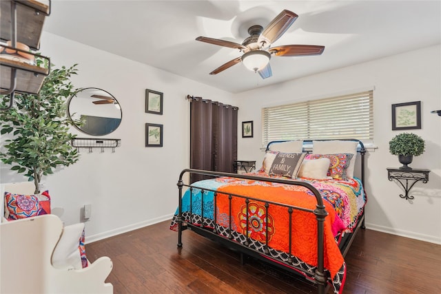 4325 Shady Glen Dr, Waco, TX 76708 - bedroom featuring wood finished floors, baseboards, and a ceiling fan
