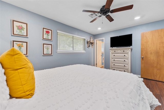 4325 Shady Glen Dr, Waco, TX 76708 - bedroom featuring dark wood-style floors, recessed lighting, and a ceiling fan