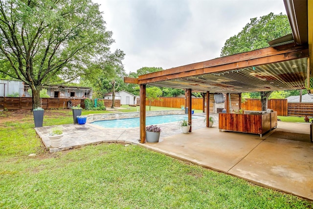 7000 County Road 527, Burleson, TX 76028 - view of swimming pool featuring a patio and an outdoor structure