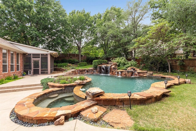 1413 Hunters Ridge Cir, Denton, TX 76205 - view of pool featuring a sunroom and an in-ground hot tub