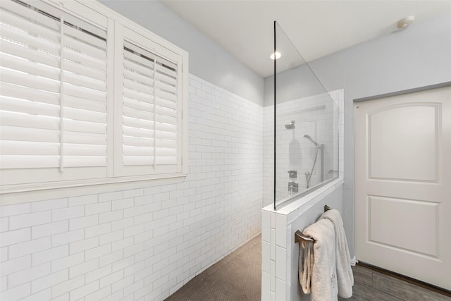 2631 Valley Creek Trl, Mckinney, TX 75072 - bathroom featuring walk in shower