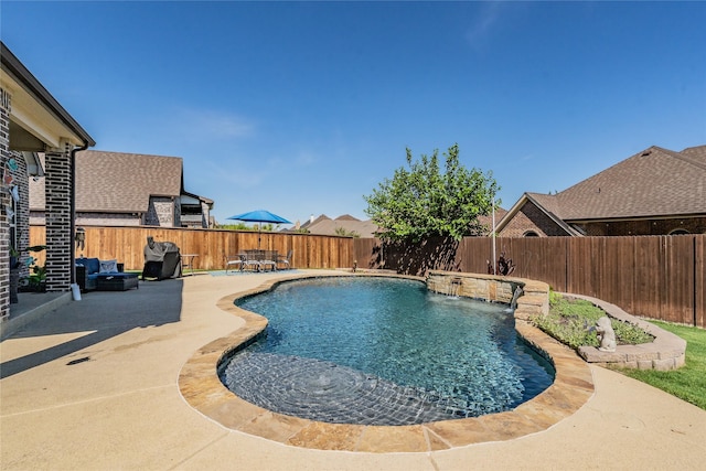 1212 Teton Dr, Burleson, TX 76028 - view of swimming pool featuring a patio and a fenced backyard