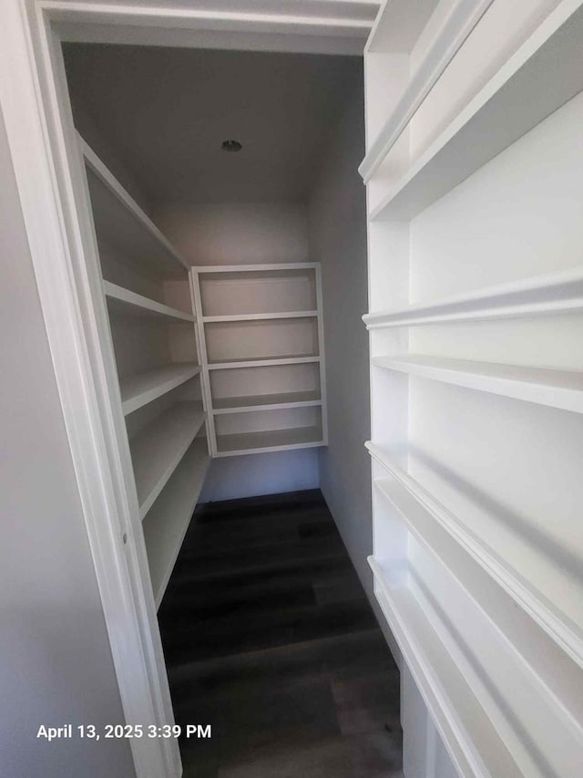 202 Sunset Dr, Glenn Heights, TX 75154 - view of storage area