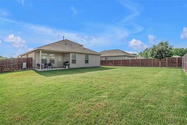 411 Skipper Ln, Azle, TX 76020 - back of property with a patio