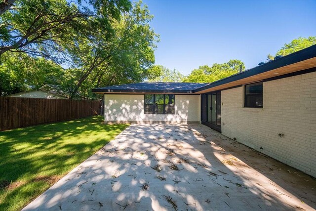 1500 W Virginia St, Mckinney, TX 75069 - view of patio