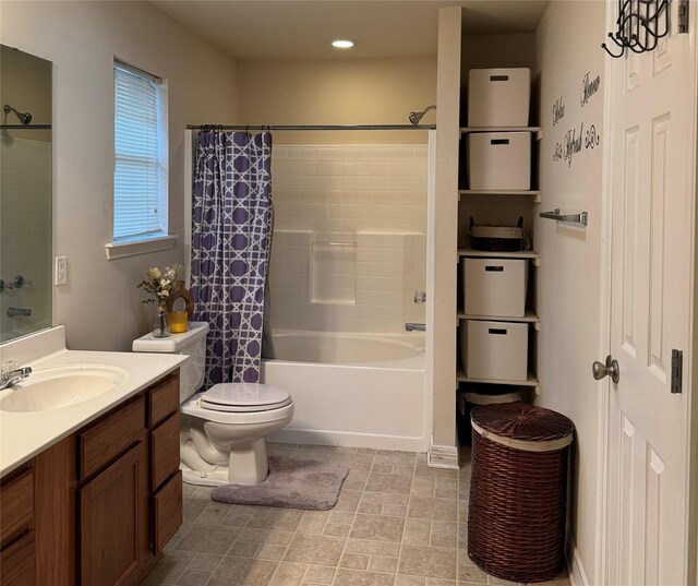 10159 English Oaks Dr, Keithville, LA 71047 - full bathroom featuring vanity, shower / bath combo, toilet, and recessed lighting