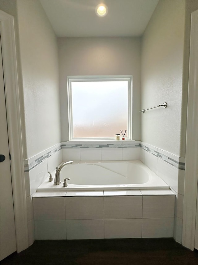 7415 Morning Glory Rd, Abilene, TX 79602 - bathroom featuring a garden tub and recessed lighting