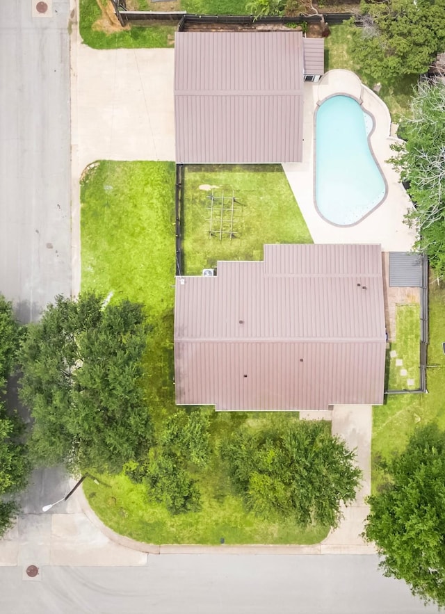 1303 Johns Dr, Euless, TX 76039 - drone / aerial view of a pool