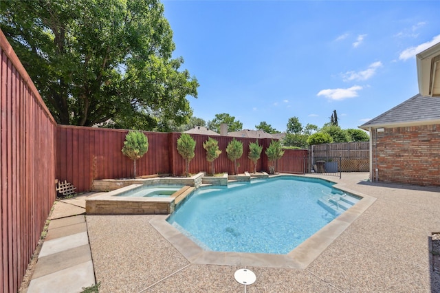 6748 Bastille Dr, Plano, TX 75024 - view of swimming pool featuring a patio area, a fenced backyard, and a pool with connected hot tub