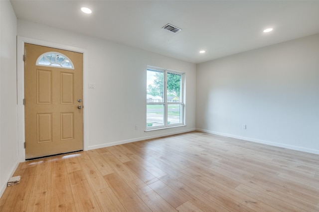 424 Stonewall Dr, Euless, TX 76039 - foyer entrance with light wood-style flooring, baseboards, and recessed lighting