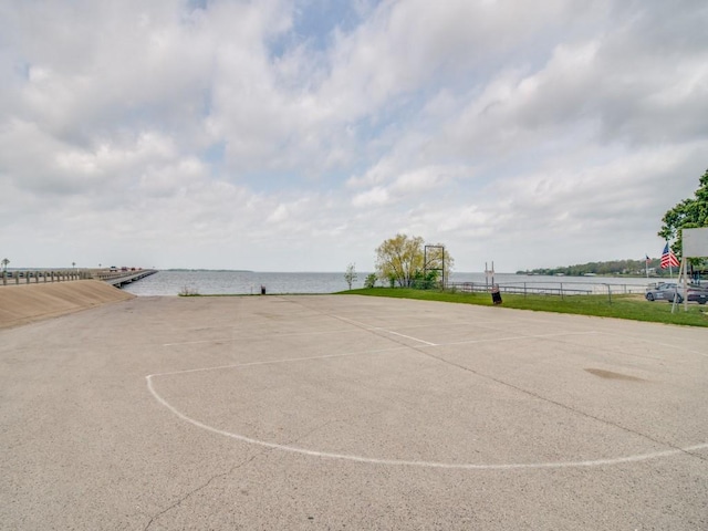 467 Old Mill Ln, East Tawakoni, TX 75472 - view of sport court featuring fence and a water view