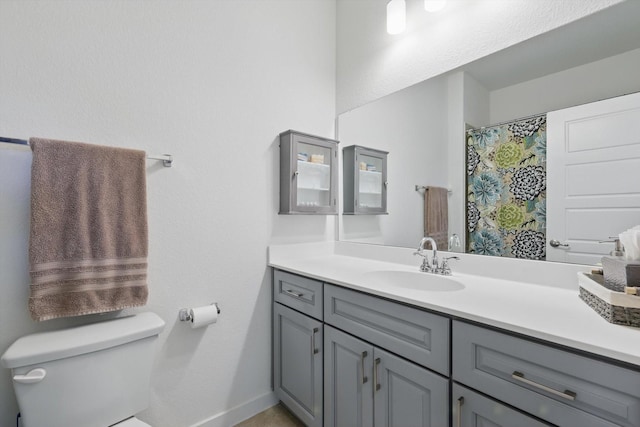 1837 Sebright Trl, Fort Worth, TX 76052 - full bathroom featuring toilet, vanity, baseboards, and a shower with shower curtain