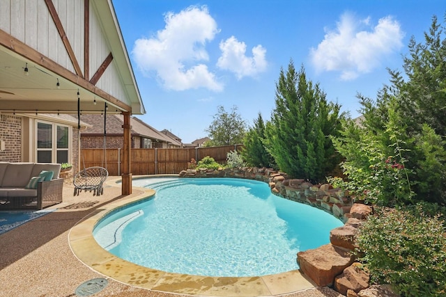 1837 Sebright Trl, Fort Worth, TX 76052 - view of swimming pool featuring a fenced backyard and a patio area
