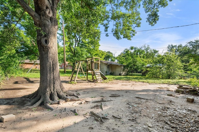 view of yard featuring a playground