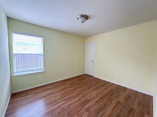 2041 Matador Ranch Rd, Fort Worth, TX 76134 - unfurnished room featuring wood finished floors and baseboards