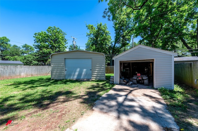 236 Leland Dr, Shreveport, LA 71105 - garage with a storage unit