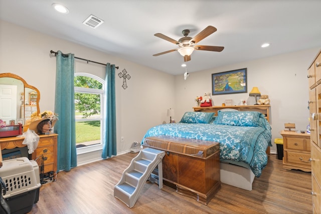 2521 Trail Tree Ct, Burleson, TX 76028 - bedroom with wood finished floors, recessed lighting, a ceiling fan, and baseboards