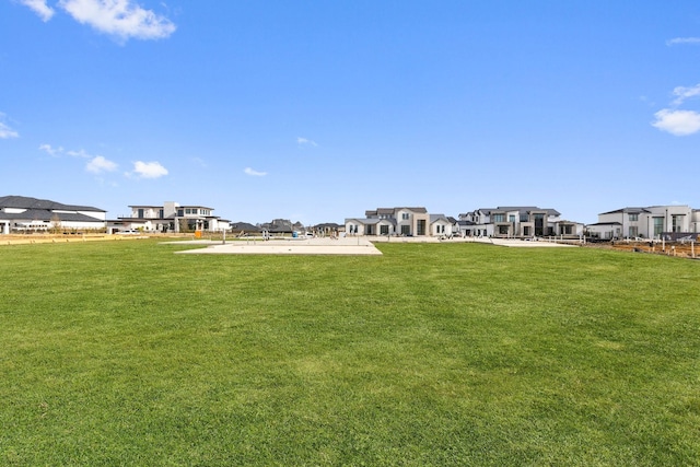 1650 Lilac Ln, Frisco, TX 75034 - surrounding community with a residential view and a yard