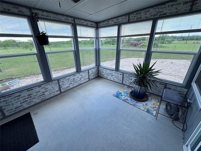 235 Hcr 2128, Whitney, TX 76692 - unfurnished sunroom with carpet floors