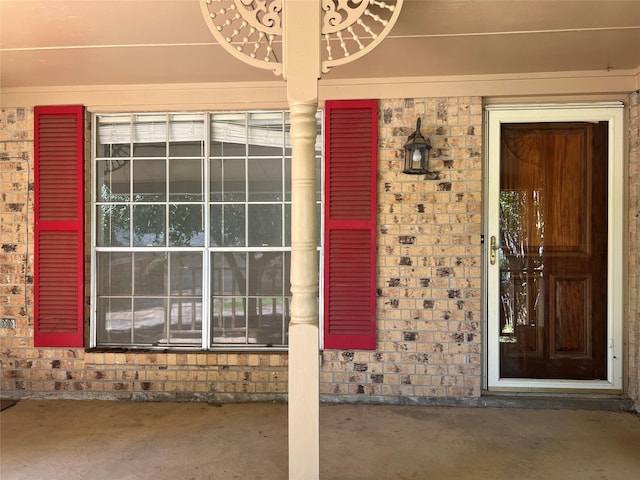 216 E Homewood Dr, Crockett, TX 75835 - entrance to property featuring brick siding